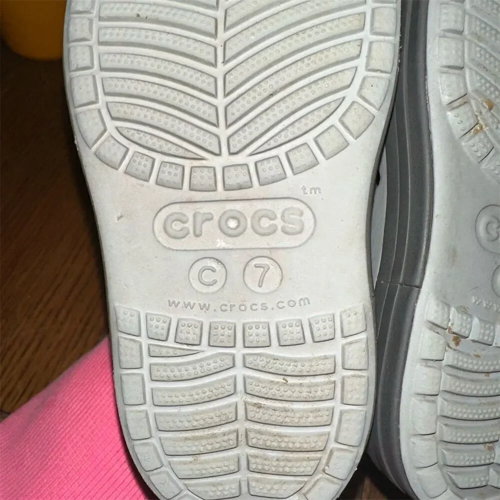 Crocs Kids Bump It Slip-On Water Sandals Gray Size C7 Unisex